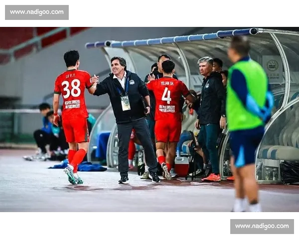 以首发调整为突破口推动球队战术升级与整体竞争力提升与赛季目标达成