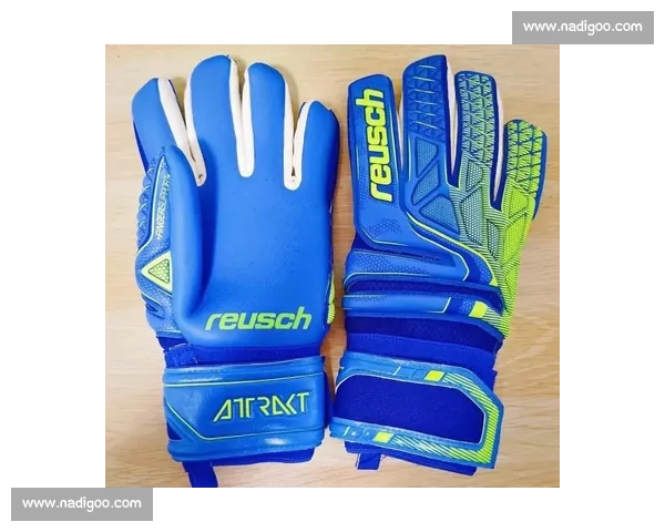 掌握四季温暖妙用，探索手套从保暖到时尚的多功能世界